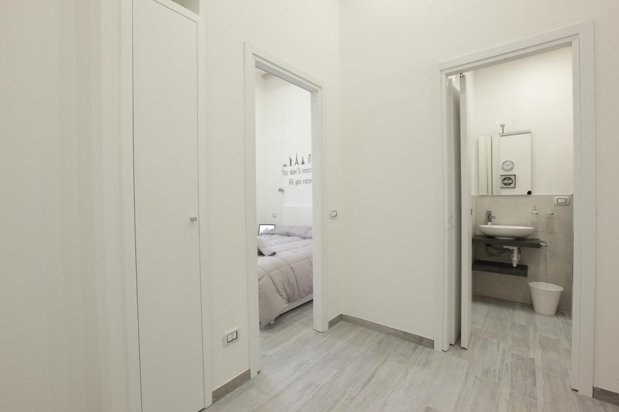 Amazing In Center With Balcony Apartamento Milán